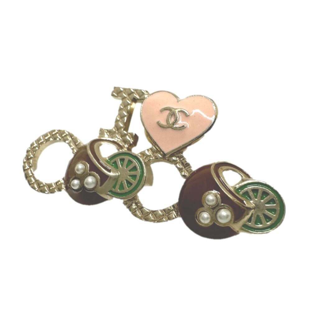 CHANEL Gold Brooch